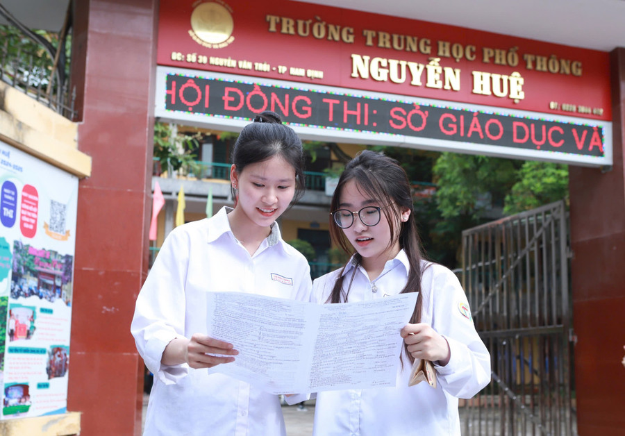 Kết quả Kỳ thi tốt nghiệp THPT năm 2025 của tỉnh Ninh Bình đạt nhiều dấu ấn khởi sắc. Ảnh: Đình Tuệ. nguyen-hue.jpg
