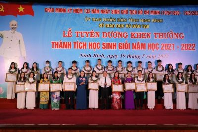 Lễ Tuyên dương, khen thưởng thành tích học sinh giỏi năm học 2021-2022