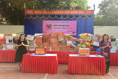 Trường THCS Lê Hồng Phong, thành phố Ninh Bình tổ chức chương trình thiện nguyện “Thương về miền Trung”