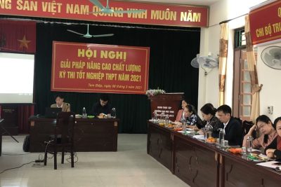 TRƯỜNG THPT NGÔ THÌ NHẬM TỔ CHỨC HỘI NGHỊ BÀN GIẢI PHÁP NÂNG CAO CHẤT LƯỢNG KỲ THI TỐT NGHIỆP THPT NĂM 2021