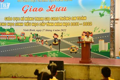 Giao lưu giáo dục kĩ năng tham gia giao thông an toàn cho học sinh tiểu học cấp tỉnh năm học 2021-2022