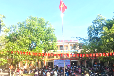 Trường Tiểu học Đồng Hướng hân hoan chào đón các em học sinh lớp 1 tựu trường năm học 2022-2023