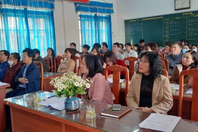 Chuyên đề dạy học STEM môn Toán 6 “Đối xứng trong thực tiễn”