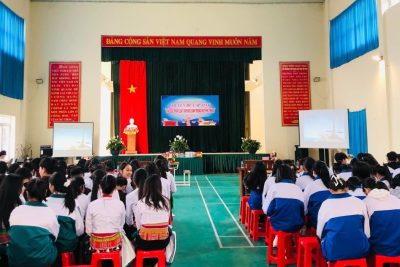 Chuyên đề: “Giáo dục pháp luật cho học sinh trung học phổ thông” tại trường THPT Dân tộc nội trú và THPT Nho Quan B