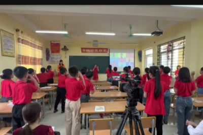 Một tiết dạy chuyên đề về thực hiện giáo dục kỷ luật tích cực cùng chủ đề ngày Quốc tế Hạnh phúc