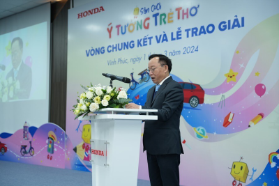 Học sinh Trường Tiểu học Trần Phú, thành phố Tam Điệp sôi nổi, hào hứng tham gia sân chơi “Ô tô mơ ước” và “Ý tưởng trẻ thơ”