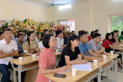 Tích cực đổi mới phương pháp giảng dạy qua chuyên đề môn Vật lí tại Trung tâm GDNN-GDTX huyện Gia Viễn