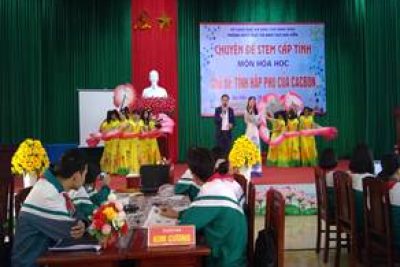 Đổi mới hình thức dạy học của phòng GDĐT huyện Gia Viễn “Học qua hành” trong chuyên đề Giáo dục STEM cấp tỉnh môn Hóa học “Tính hấp phụ của Cacbon”