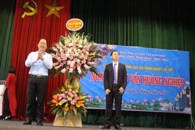 “NGÀY HỘI TƯ VẤN HƯỚNG NGHIỆP” CỦA TRƯỜNG THPT NINH BÌNH – BẠC LIÊU