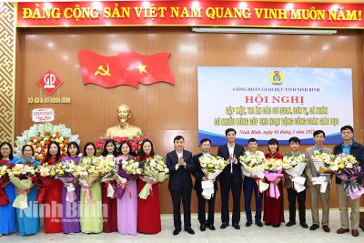 Gặp mặt, tri ân các cơ quan, đơn vị, cá nhân có nhiều đóng góp cho hoạt động Công đoàn Giáo dục