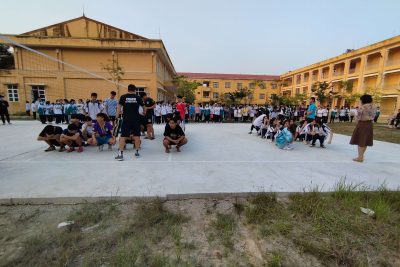 HOẠT ĐỘNG THỂ DỤC THỂ THAO CHÀO MỪNG 40 NĂM NGÀY NHÀ GIÁO VIỆT NAM 20/11 CỦA TRƯỜNG LÝ NHÂN TÔNG